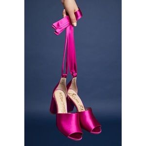 NEW!! Anthro SAM EDELMAN • Odele Heels Pink Ankle